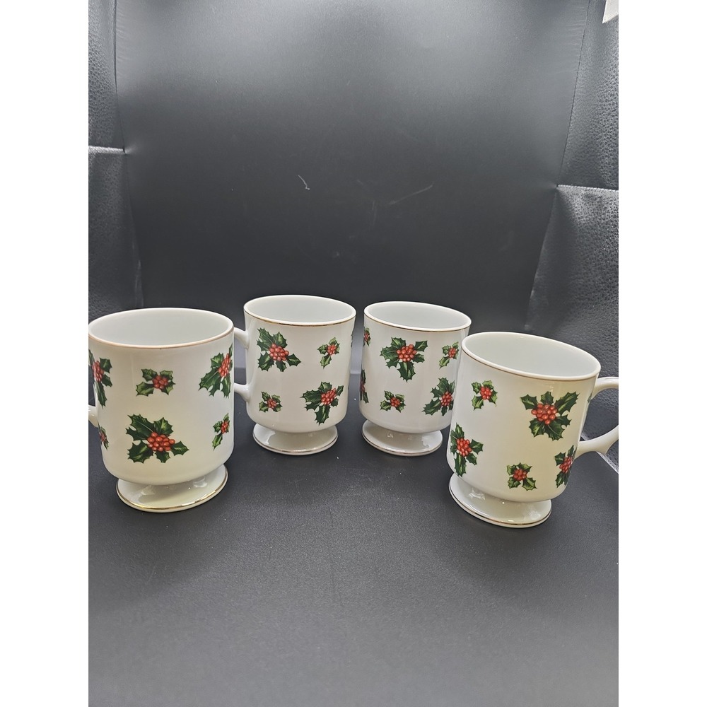 Vintage Christmas 4 Coffee Mugs Holly Leaf ceramic footed Lefton China GUC